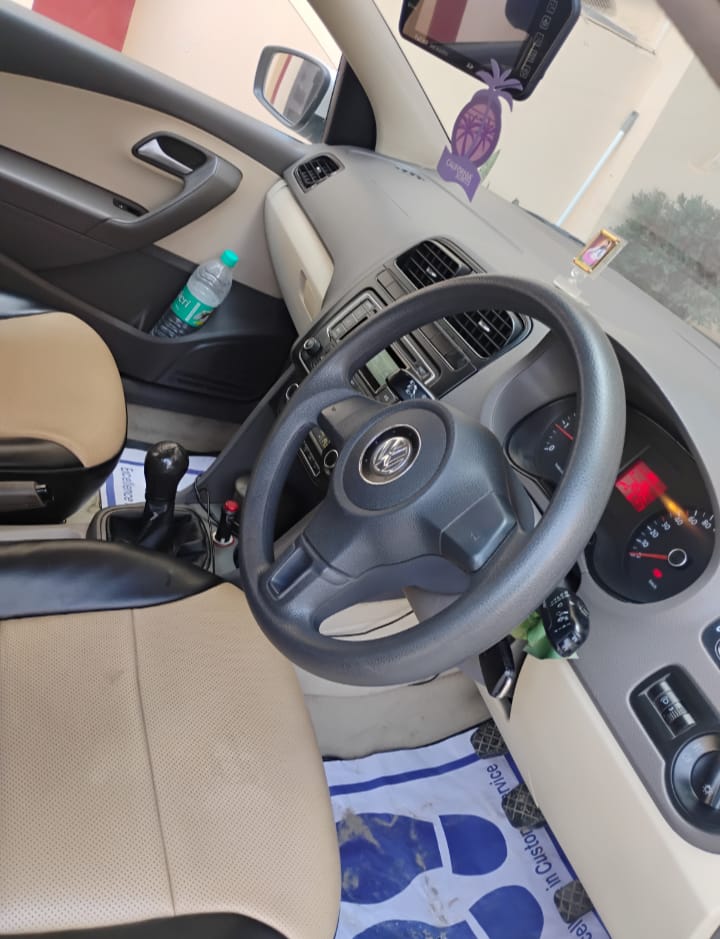 Volkswagen Vento(2010-2012) Comfortline Diesel